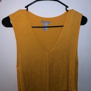 Layered sleeveless blouse